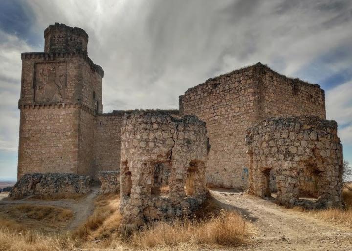Toledo Ciudad De Las Tres Culturas , Un Lugar Para Disfrutar Todas Las Familias Con Sus Hijos " Desayuno Incluido" Villamiel de Toledo Bagian luar foto
